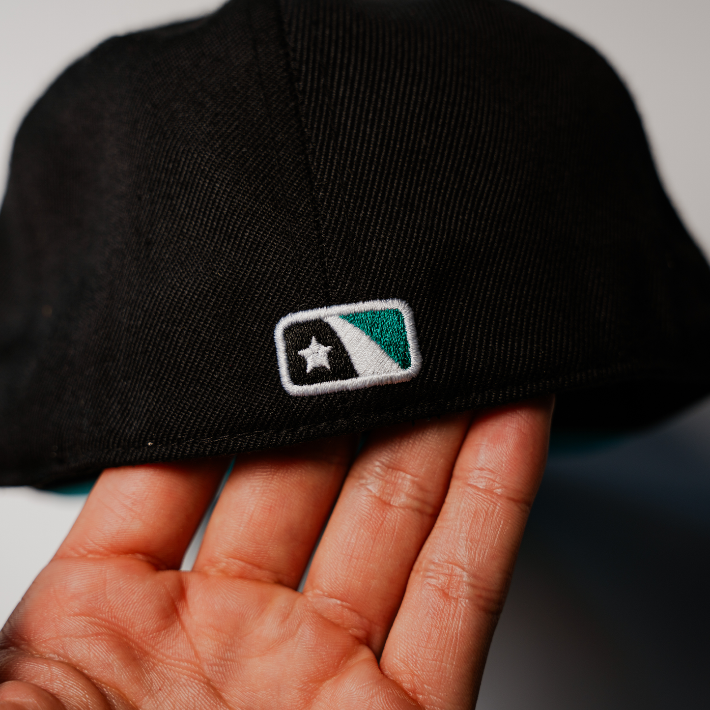 Black - Fitted