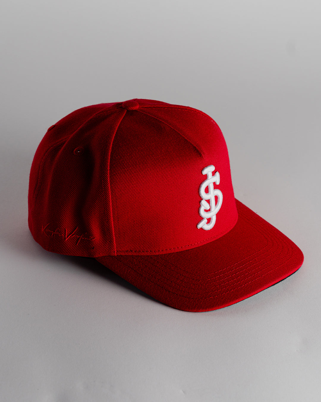 Red / White - Curved